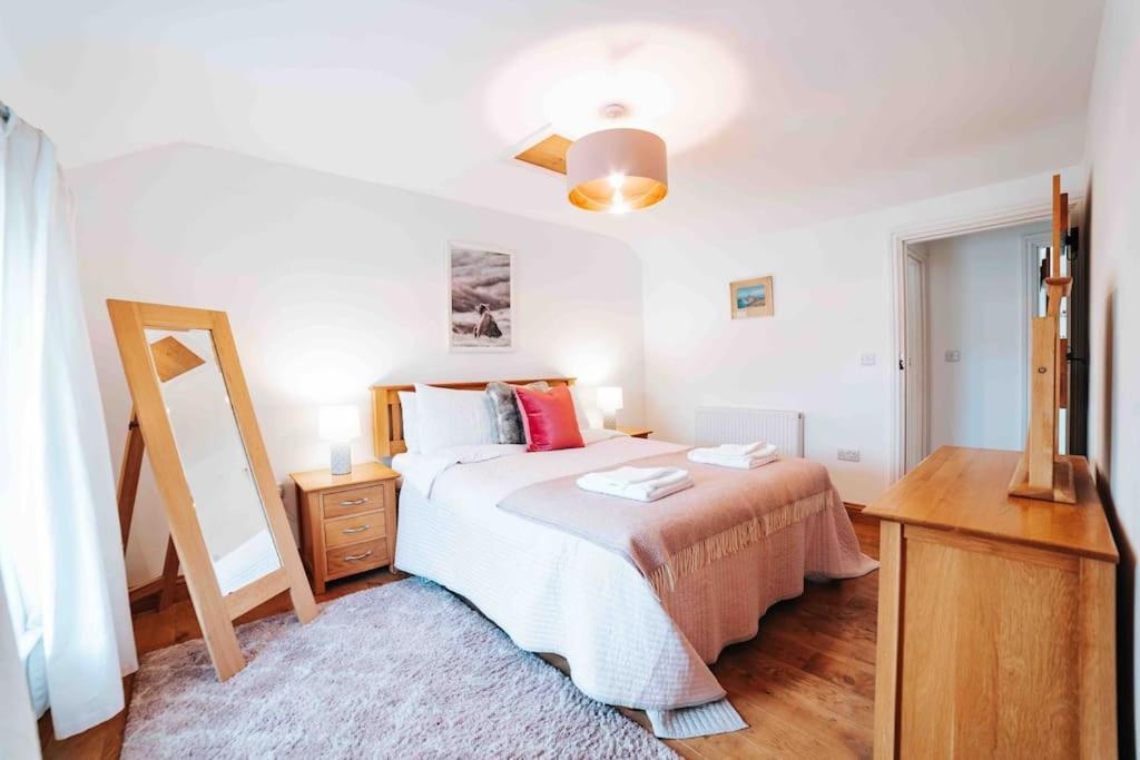 13 Tabernacle Str - Bear Holiday Homes Aberaeron Buitenkant foto